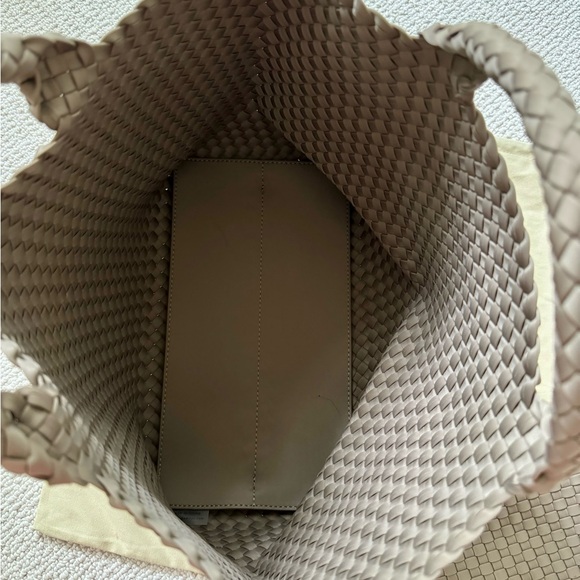 Naghedi Women's St. Barths Medium Tote - Picture 8 of 10